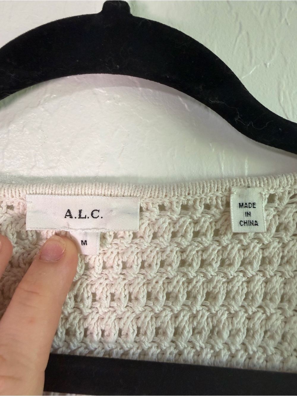 ALC Gigi crochet cotton blend top size medium - Picture 4 of 6